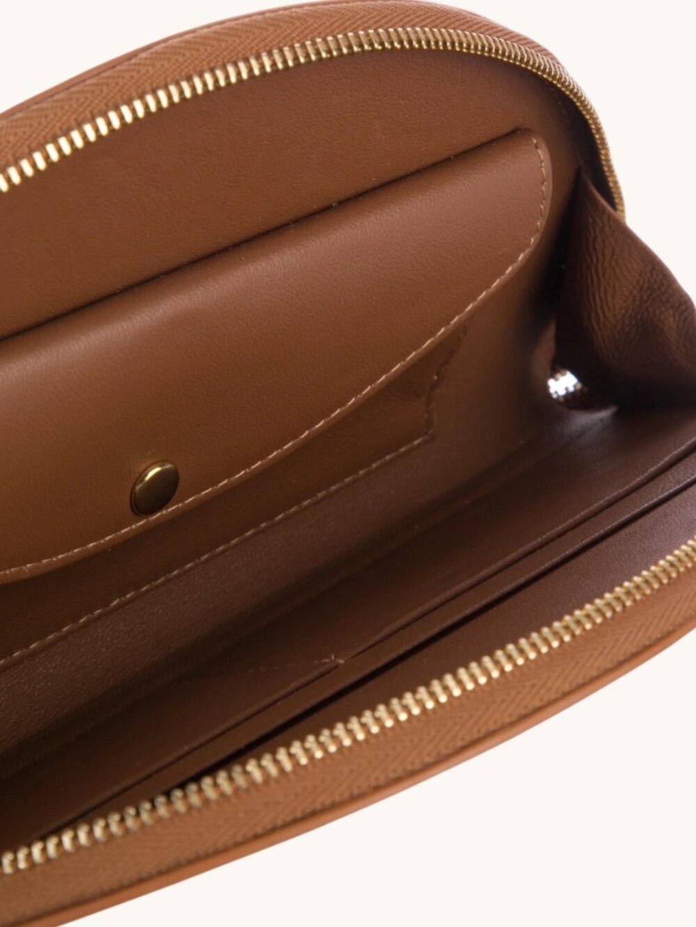 Mansur Gavriel Moon Clutch in Cammello Tan Leather - Picture 3 of 3